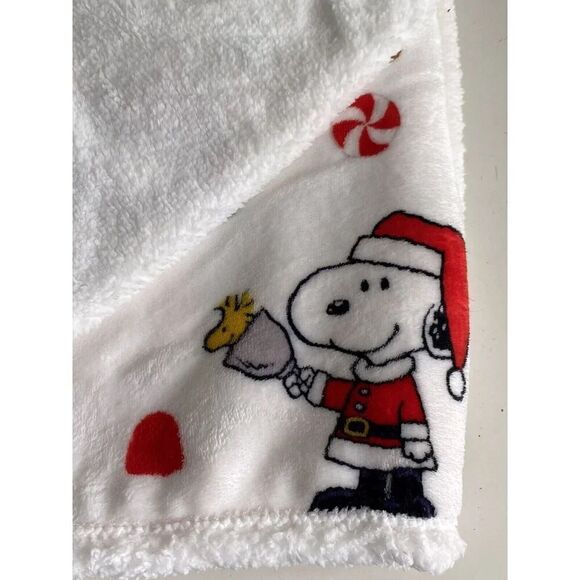 PEANUTS Snoopy Sherpa Backed Throw Blanket Gingerbread House Christmas 50X60” - Picture 2 of 15